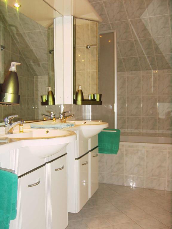 Gaestehaus Rehbein Calbe エクステリア 写真